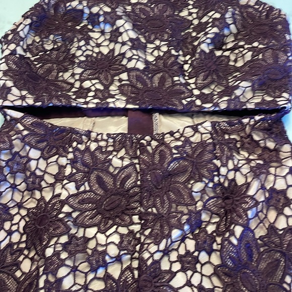 Stylestalker Rosale Lace Dress with Cut Out - Picture 6 of 9